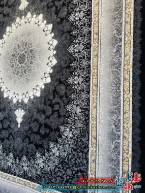 فرش طلاکوب 700 شانه طرح رها مهر رنگ مشکی زغالی کاشان نزدیک 2