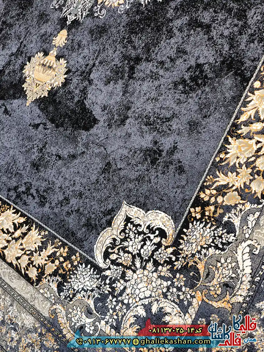 فرش طلاکوب 700 شانه طرح شاهکار رنگ سرمه ای کاشان نزدیک 2