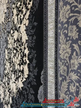 فرش طلاکوب 700 شانه طرح مهریس تندیس رنگ سرمه ای کاشان نزدیک
