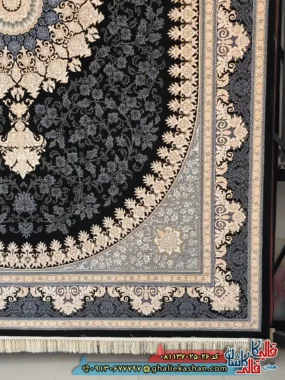 فرش طلاکوب 700 شانه طرح هستی رنگ سرمه ای کاشان حاشیه