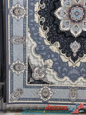 فرش طلاکوب 700 شانه طرح کرشمه رنگ طوسی دودی کاشان حاشیه