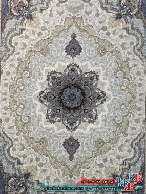 فرش طلاکوب 700 شانه طرح کرشمه رنگ کرم کاشان زمینه