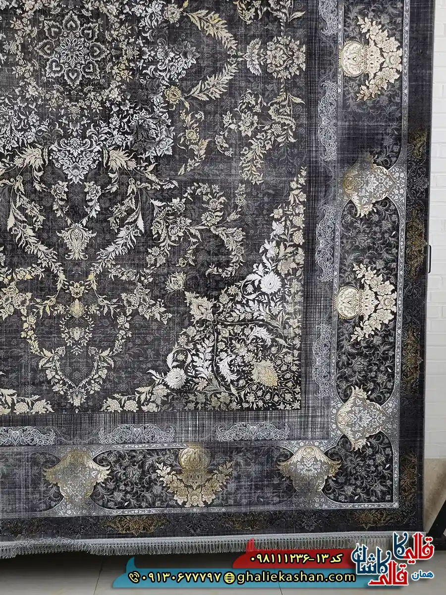 فرش طلاکوب وینتیج 1200 شانه طرح حدیث رنگ طوسی دودی گل برجسته کاشان حاشیه