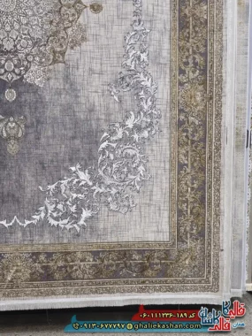 فرش طلاکوب وینتیج 1200 شانه طرح همدم رنگ کرم صدفی گل برجسته کاشان حاشیه