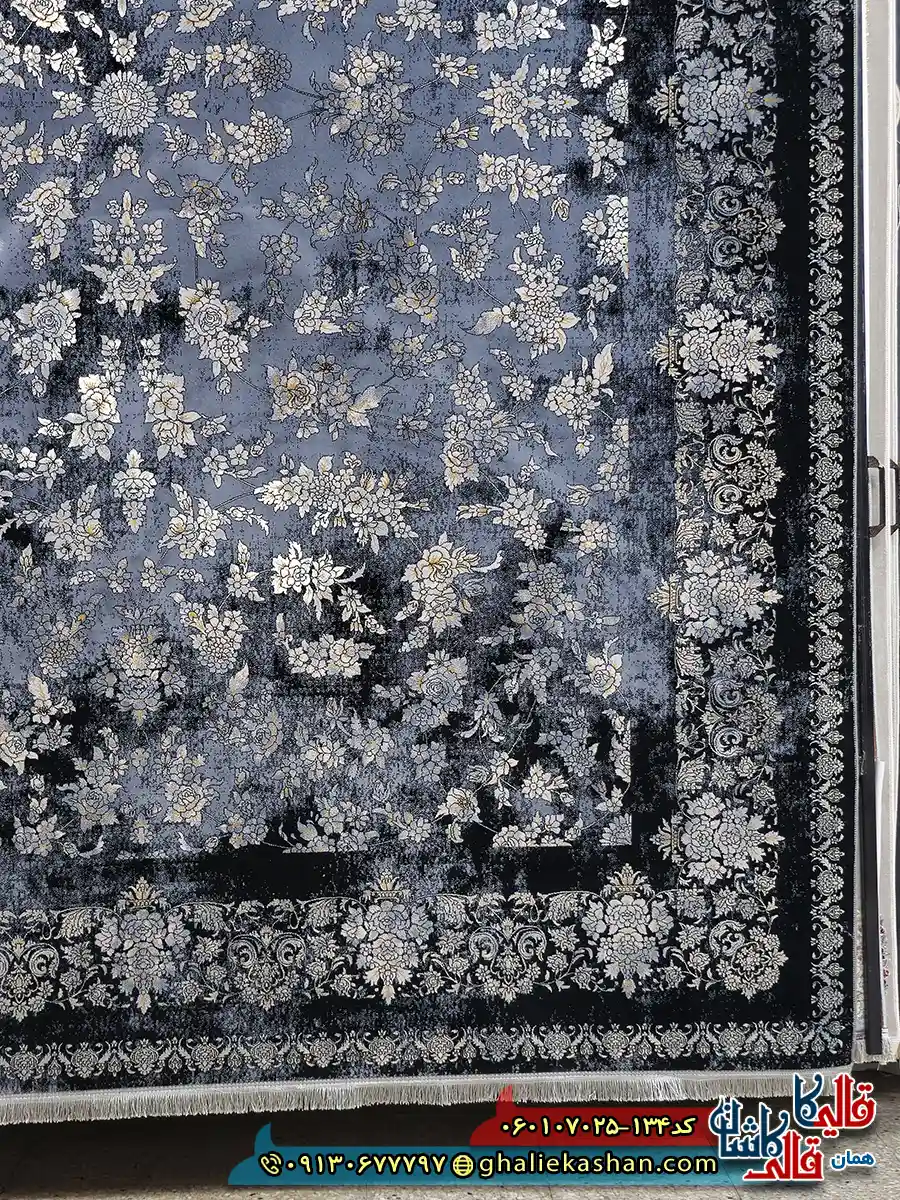 فرش طلاکوب وینتیج 700 شانه طرح افشان سپیده رنگ طوسی دودی کاشان حاشیه