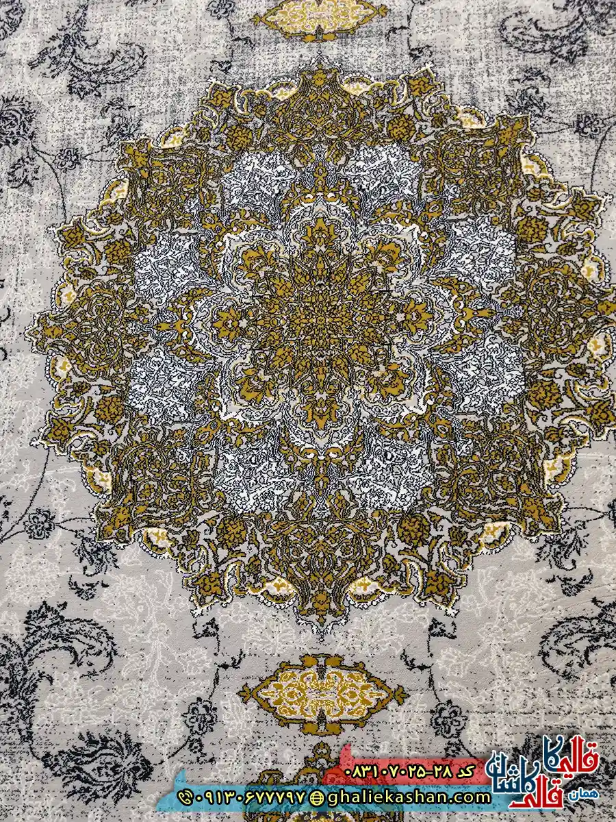 فرش طلاکوب وینتیج 700 شانه طرح ویکتوریا رنگ طوسی نقره ای کاشان زمینه