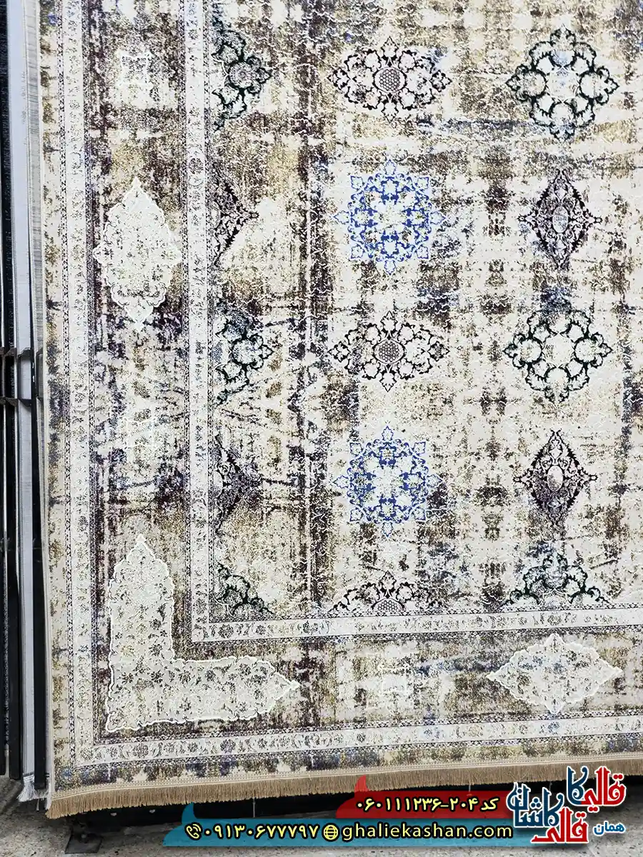 فرش وینتیج سنتی 1200 شانه طرح افشان مستان رنگ کرم صدفی آبی گل برجسته کاشان حاشیه