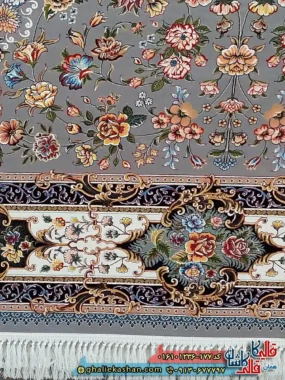فرش کلاسیک 1200 شانه طرح افشان کیمیای سعادت رنگ طوسی نقره ای کاشان نزدیک