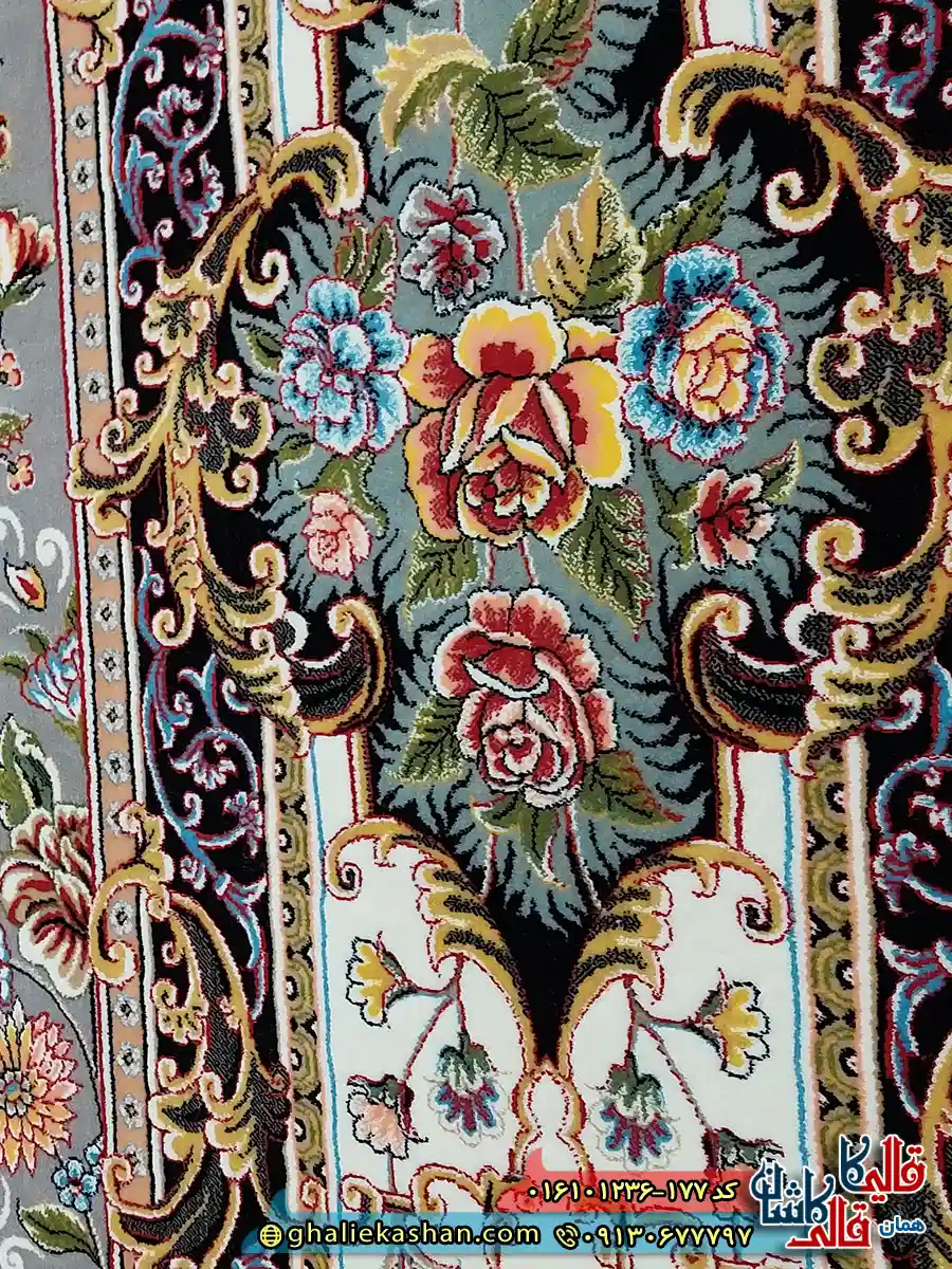 فرش کلاسیک 1200 شانه طرح افشان کیمیای سعادت رنگ طوسی نقره ای کاشان نزدیک 3