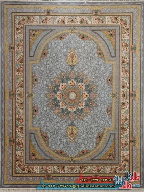 فرش کلاسیک 1200 شانه طرح طاق بستان رنگ طوسی نقره ای کاشان
