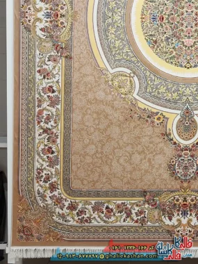 فرش کلاسیک 1200 شانه فرانسوی طرح فرگل رنگ بژ کاشان حاشیه