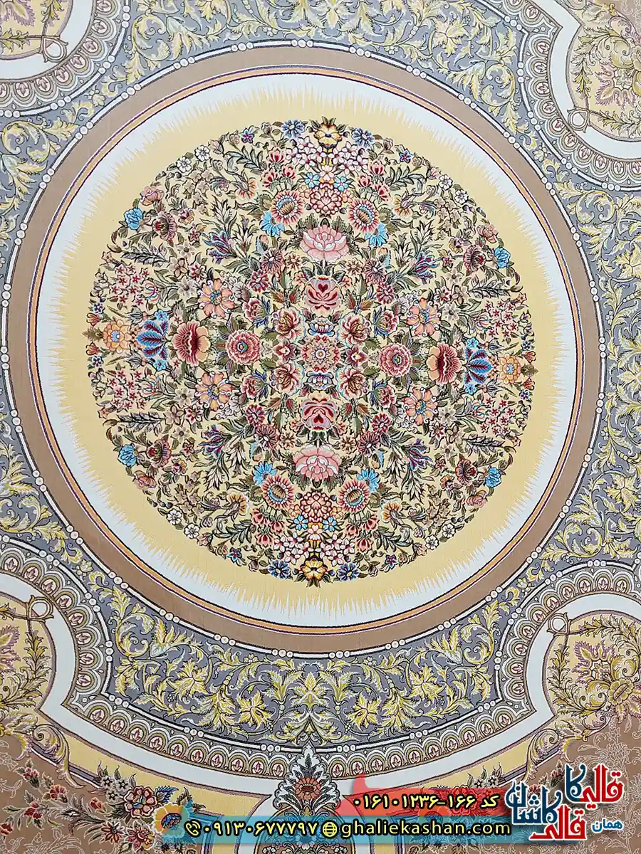 فرش کلاسیک 1200 شانه فرانسوی طرح فرگل رنگ بژ کاشان زمینه