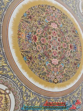 فرش کلاسیک 1200 شانه فرانسوی طرح فرگل رنگ کرم کاشان زمینه