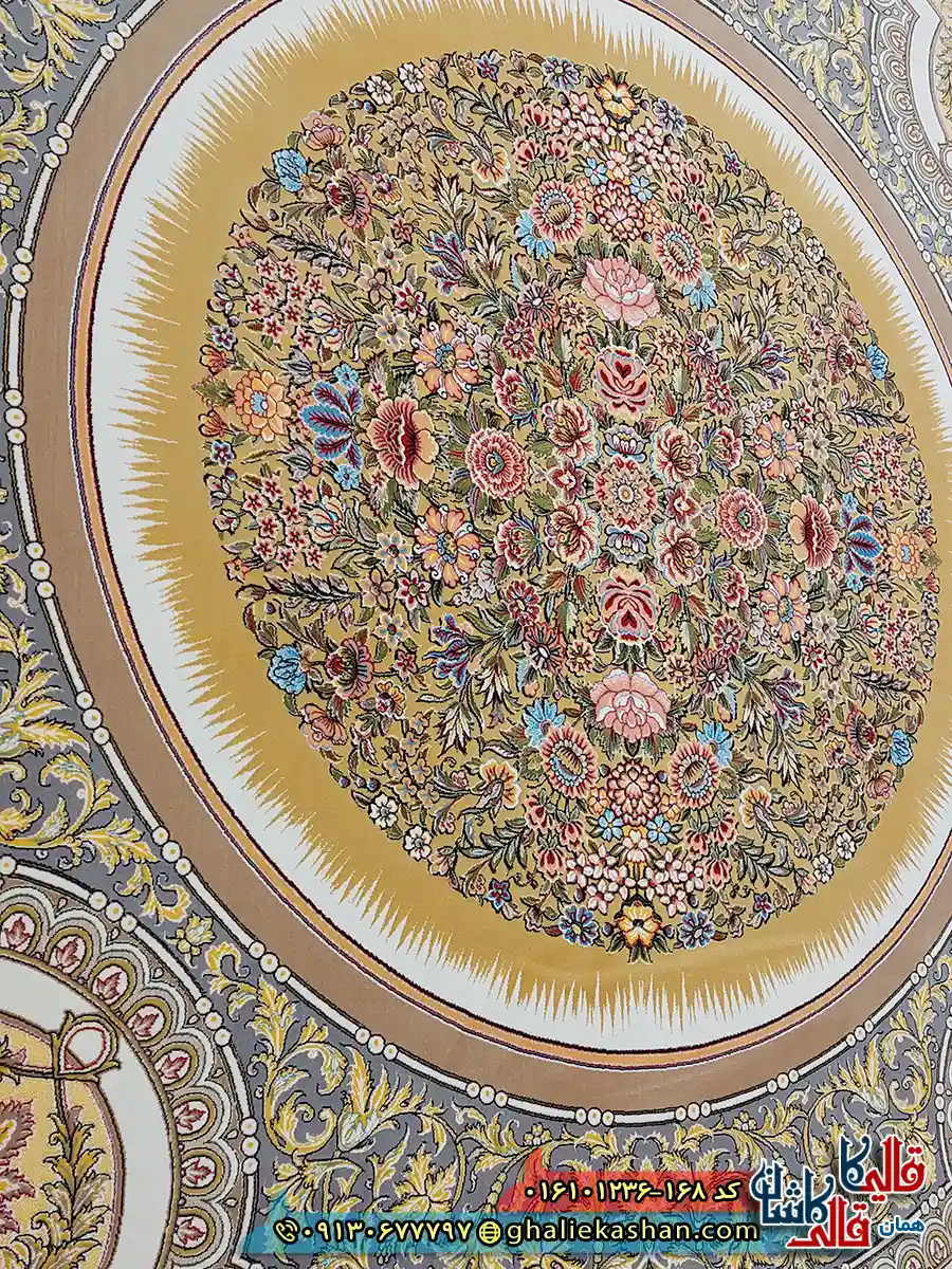 فرش کلاسیک 1200 شانه فرانسوی طرح فرگل رنگ کرم کاشان زمینه