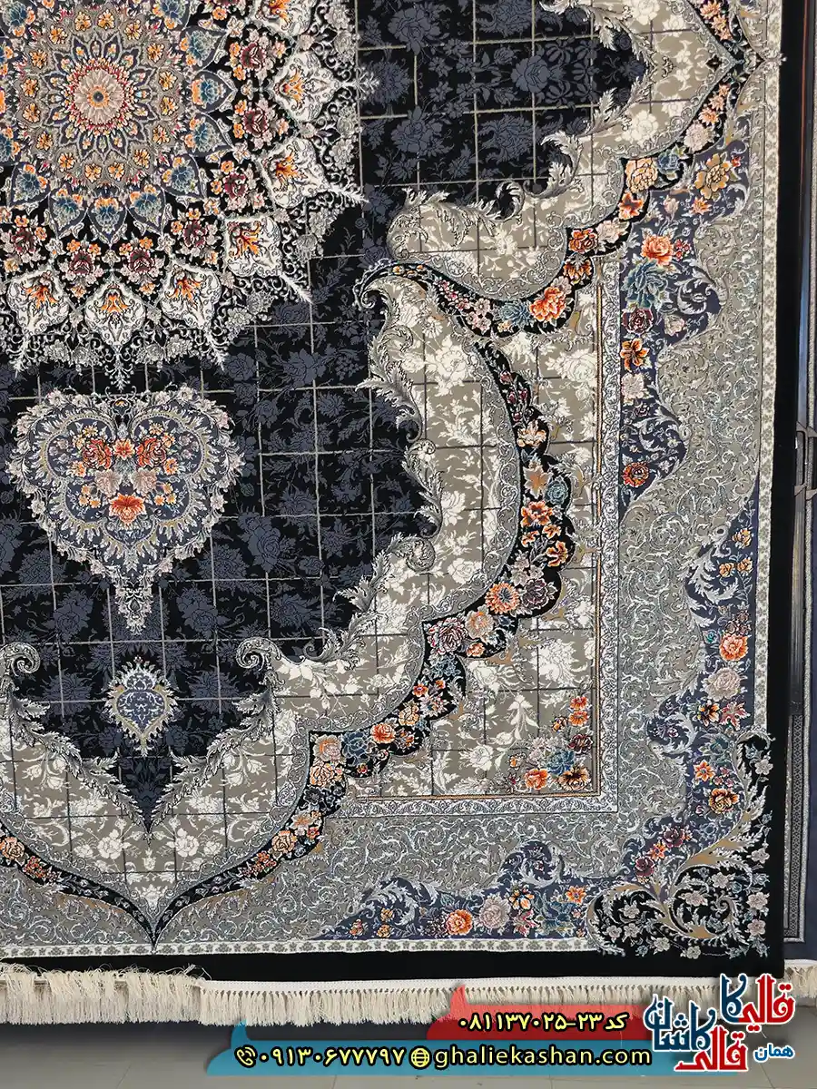 فرش کلاسیک 700 شانه خشتی طرح ناهید رنگ سرمه ای کاشان دکوراسیون