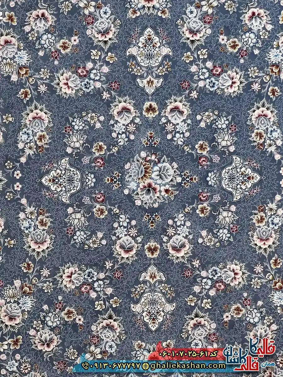 فرش کلاسیک 700 شانه طرح افشان ساحل رنگ طوسی دودی کاشان زمینه