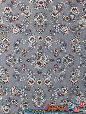 فرش کلاسیک 700 شانه طرح افشان ساحل رنگ نقره ای حاشیه ترمه ای کاشان زمینه