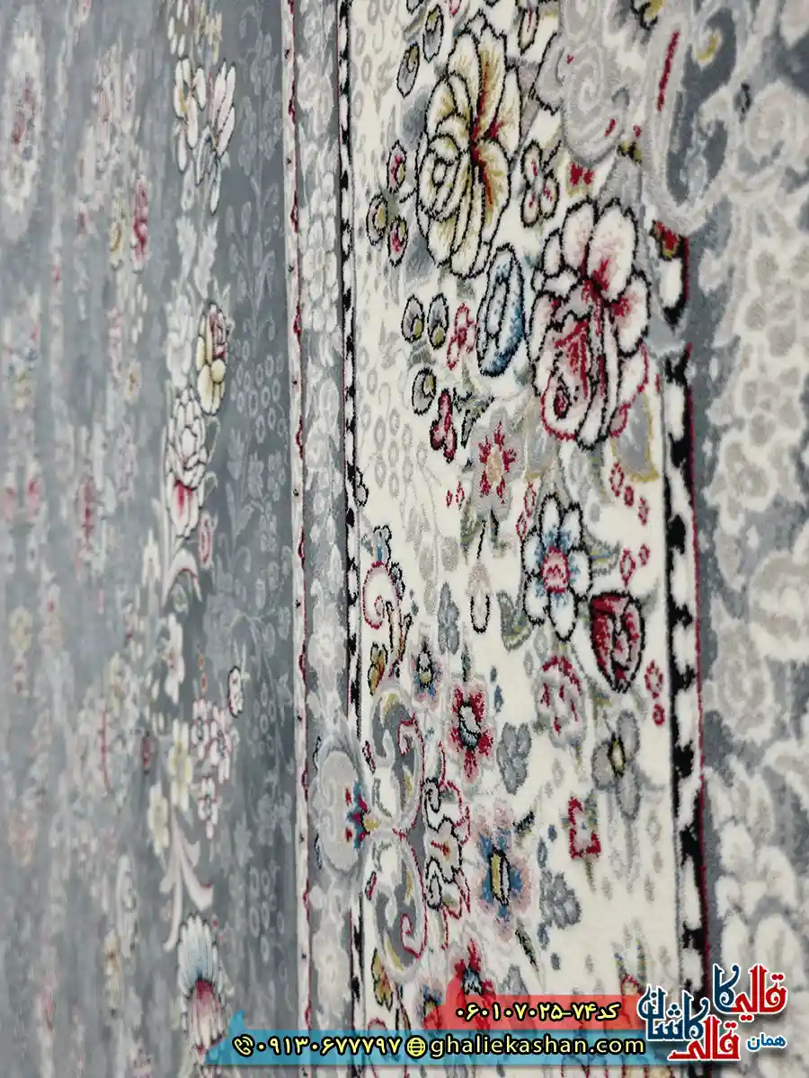 فرش کلاسیک 700 شانه طرح افشان شکوه رنگ طوسی دودی کاشان نزدیک