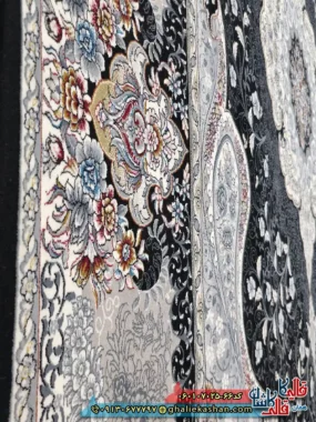 فرش کلاسیک 700 شانه طرح سوگند رنگ سرمه ای کاشان نزدیک