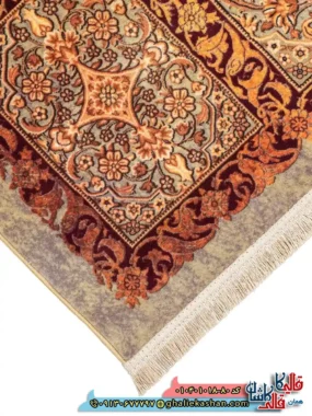 فرش 1000 شانه خشتی طرح نقش جهان زمینه سبز سدری کاشان نزدیک3