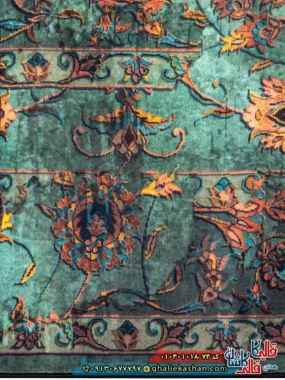 فرش 1000 شانه طرح افشان نگارستان چهل بند زمینه سبز خزه ای کاشان نزدیک