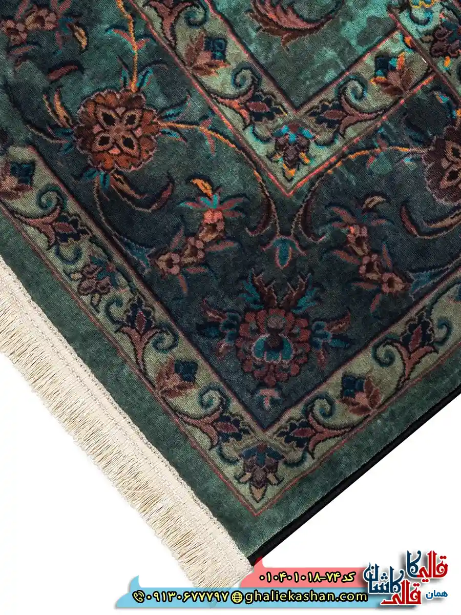 فرش 1000 شانه طرح افشان نگارستان چهل بند زمینه سبز خزه ای کاشان نزدیک3