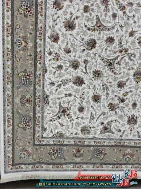 فرش 1200 شانه طرح افشان نارسیس رنگ کرم گل برجسته کاشان حاشیه