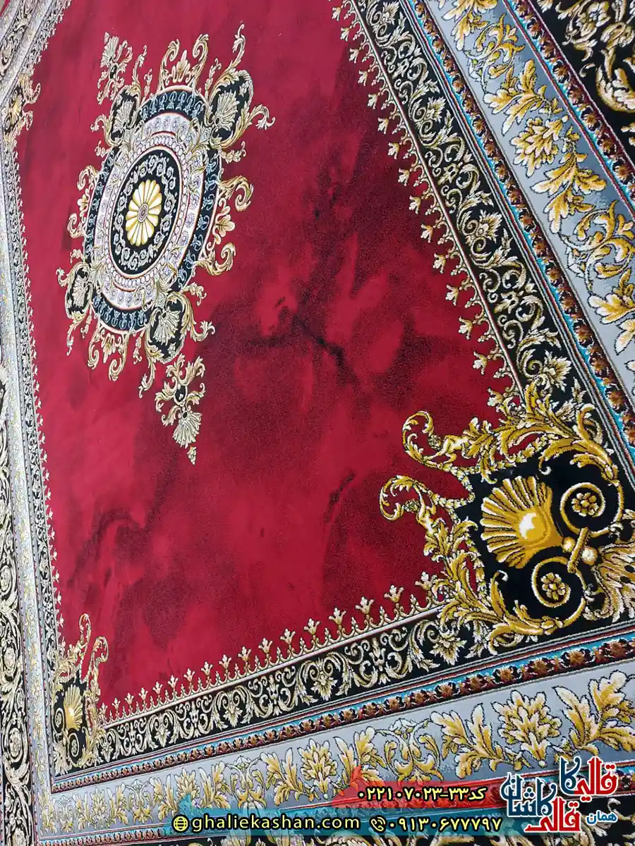 فرش 700 شانه طرح جیوا رنگ قرمز لاکی کاشان زمینه