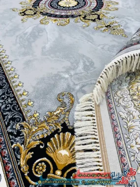 فرش 700 شانه طرح ژینوس رنگ طوسی سیلور کاشان نزدیک