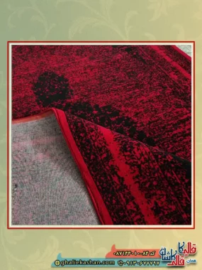 فرش ارزان سنتی طرح 700 شانه طرح گلاب رنگ قرمز مشکی کاشان نزدیک