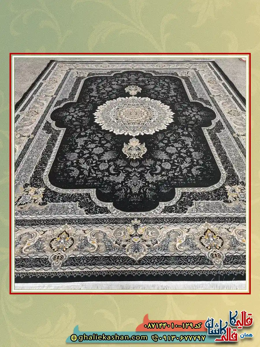 فرش ارزان طرح 700 شانه طرح سرور رنگ سرمه ای کاشان زمینه