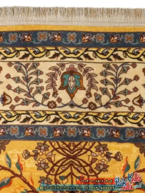 فرش سنتی 1000 شانه طرح افشان درختی مجنون زمینه طلایی کاشان نزدیک4