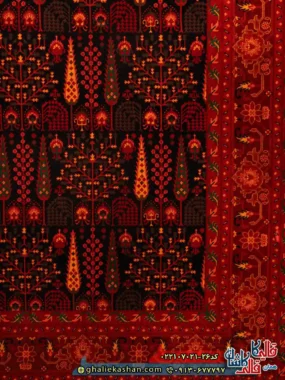 فرش سنتی 700 شانه طرح مهتا رنگ سرمه ای کاشان حاشیه