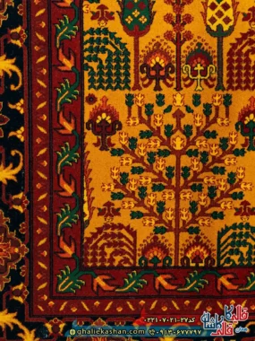 فرش سنتی 700 شانه طرح مهتا رنگ طلایی کاشان حاشیه