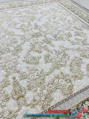 فرش طلاکوب 1200 شانه طرح افشان طلا رنگ کرم صدفی گل برجسته کاشان زمینه