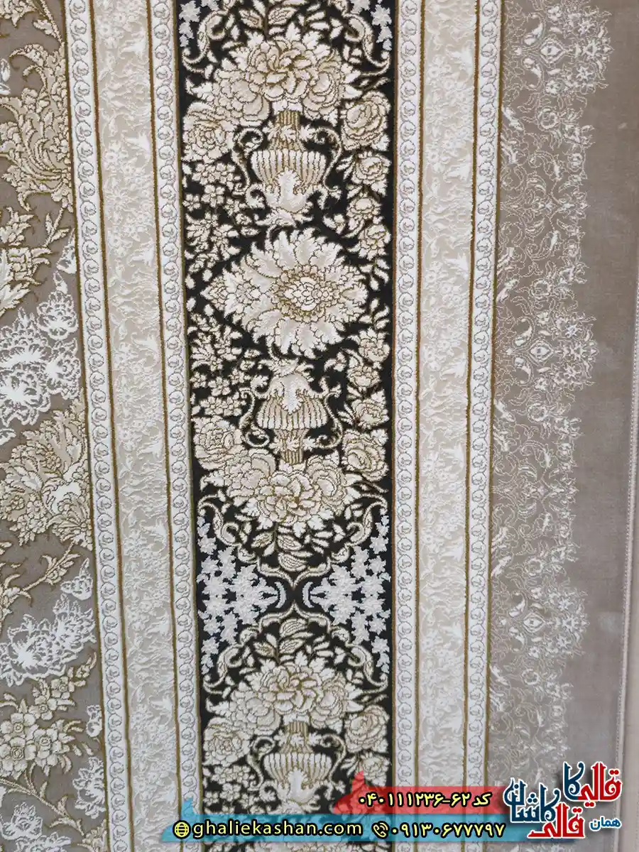 فرش طلاکوب 1200 شانه طرح افشان گلریز رنگ طوسی سیلور گل برجسته کاشان نزدیک