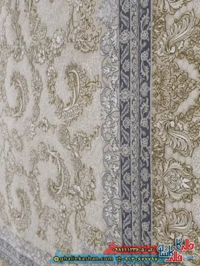 فرش طلاکوب 1200 شانه طرح افشان گندم رنگ کرم گل برجسته کاشان نزدیک