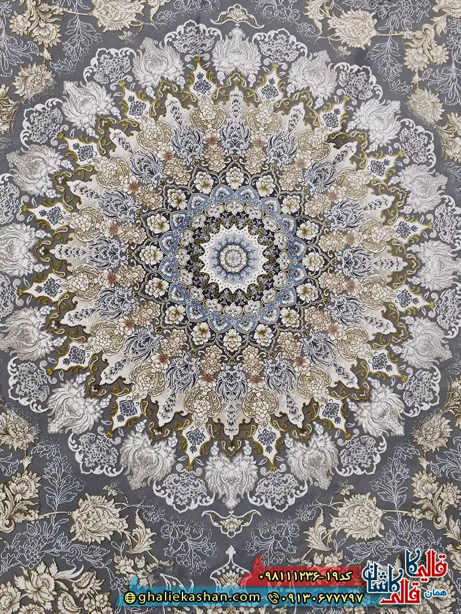 فرش طلاکوب 1200 شانه طرح شکوه رنگ طوسی نقره ای گل برجسته کاشان زمینه