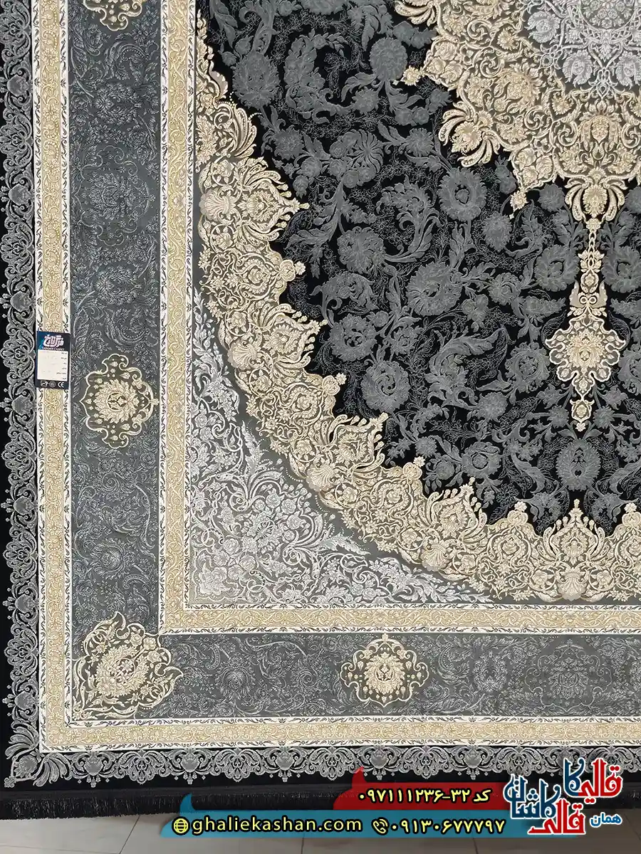 فرش طلاکوب 1200 شانه طرح مهسان رنگ سرمه ای گل برجسته کاشان حاشیه