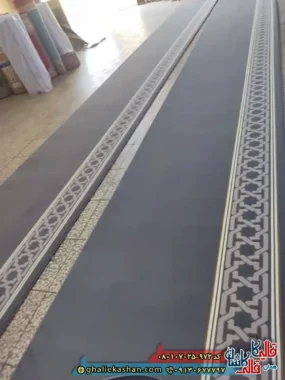 سجاده فرش نماز و مسجد 700 شانه کاشان طرح تشریفات یاسین رنگ طوسی