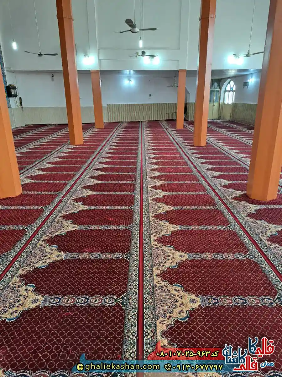 فرش مسجد 700 شانه طرح عرش رنگ قرمز کاشان 3