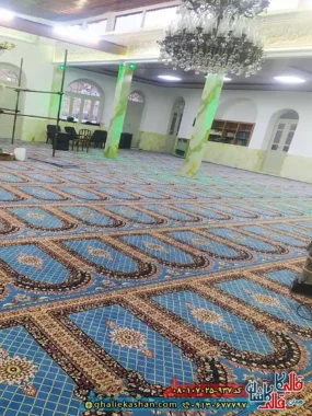 فرش مسجد 700 شانه طرح فردوس رنگ آبی فیروزه ای کاشان