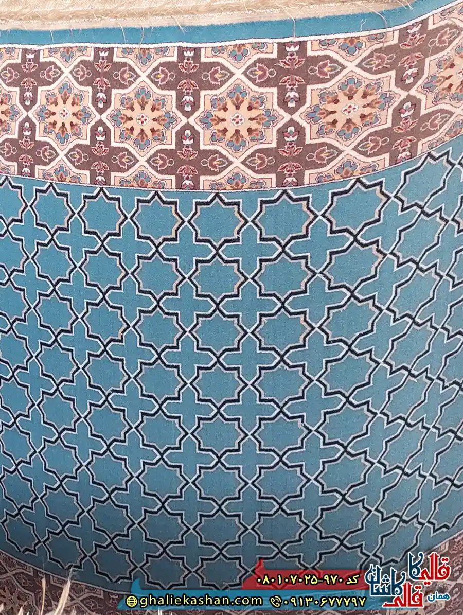 فرش نماز 700 شانه طرح تشریفات مدنی گره دار رنگ آبی کاشان