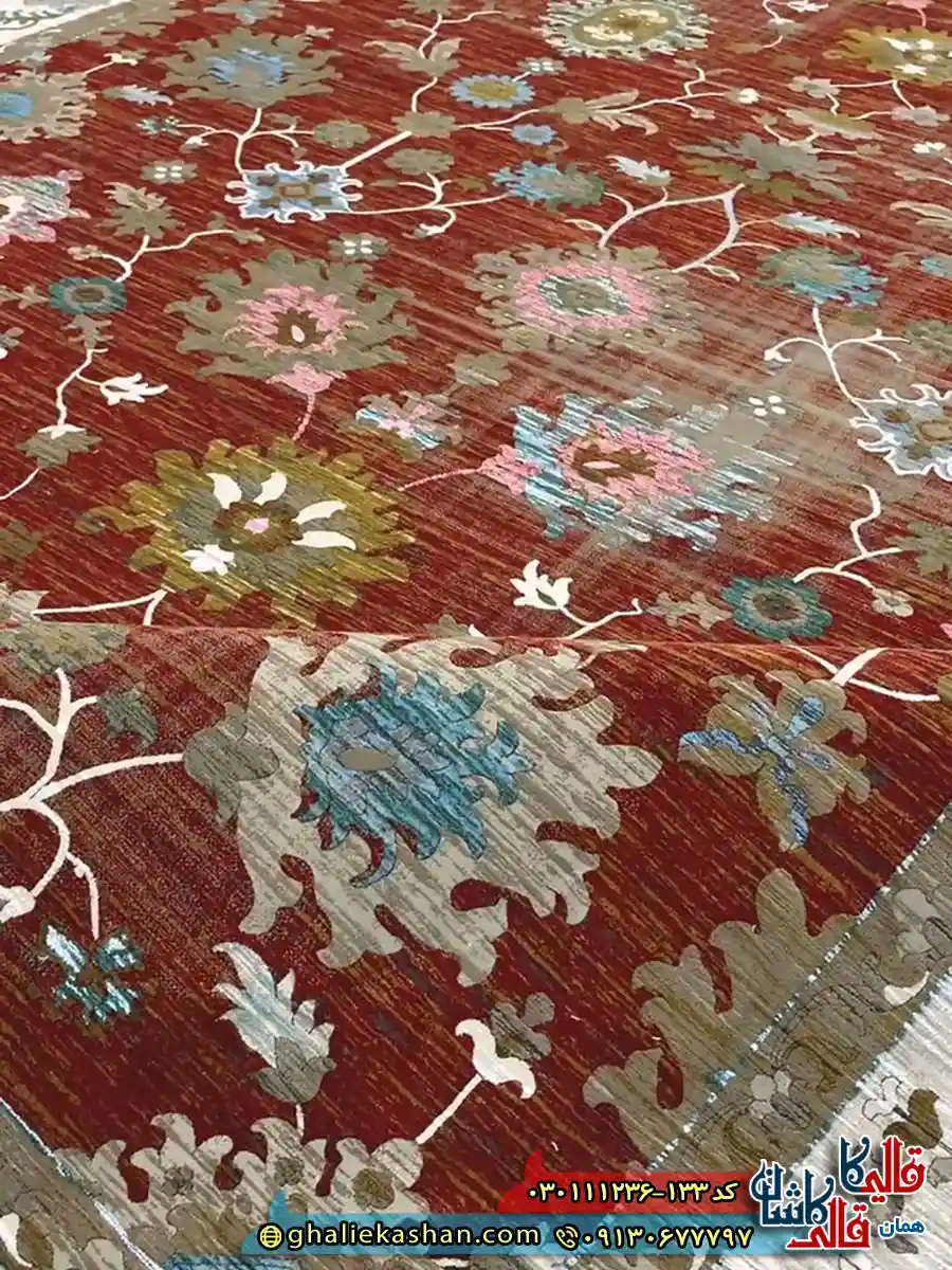 فرش وینتیج 1200 شانه طرح افشان گیلدا رنگ قرمز لاکی گل برجسته کاشان زمینه