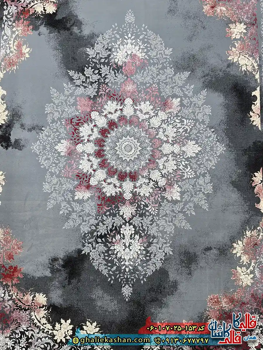 فرش وینتیج 700 شانه طرح درنیکا رنگ قرمز سرمه ای کاشان زمینه