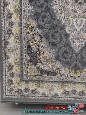 فرش 1200 شانه طرح اشکان رنگ طوسی دودی گل برجسته کاشان حاشیه