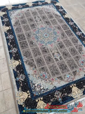 فرش 700 شانه طرح رومیسا رنگ طوسی فیلی کاشان زمینه