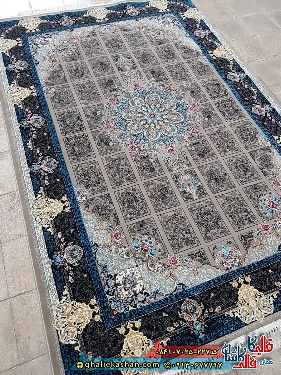 فرش 700 شانه طرح رومیسا رنگ طوسی فیلی کاشان زمینه