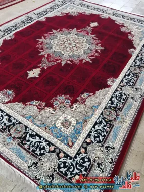 فرش 700 شانه خشتی طرح شیرین رنگ قرمز روناسی کاشان زمینه