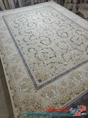 فرش ‌طلاکوب ‌1200 ‌شانه ‌طرح ‌افشان ‌ترمه ‌رنگ ‌کرم ‌صدفی ‌گل ‌برجسته ‌کاشان ‌